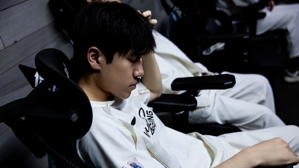 CSGO比分：ESL One科隆，IG全员up！2：1击败Beyond进入下一轮