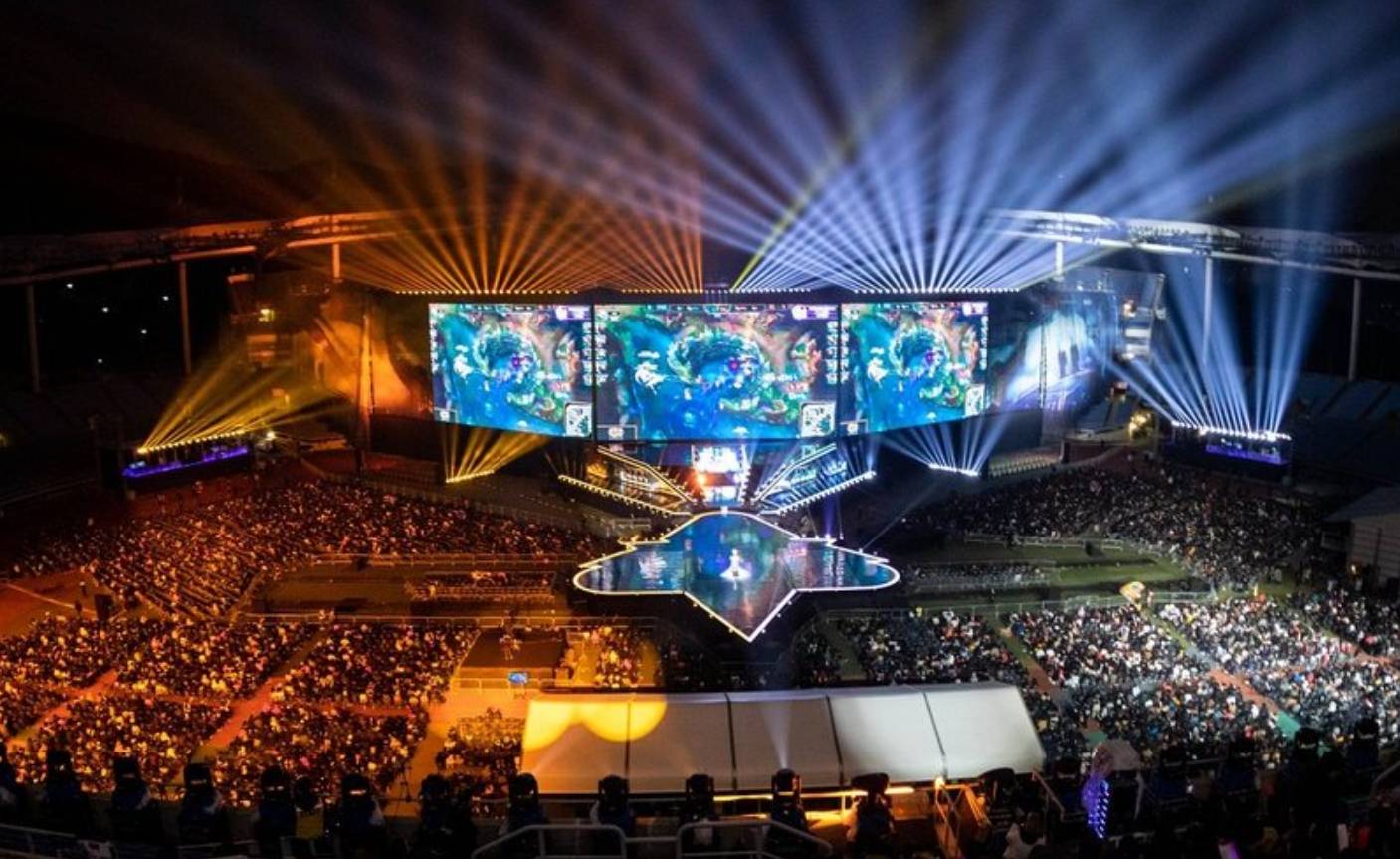 英雄联盟S13全球总决赛话题热度太高了！