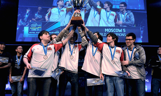 搏至无憾！TES击败AL夺得LPL第一赛段优胜者荣誉