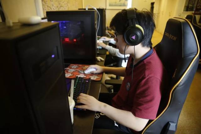 DOTA2即将迎来10周年，V社官方博文展望未来计划